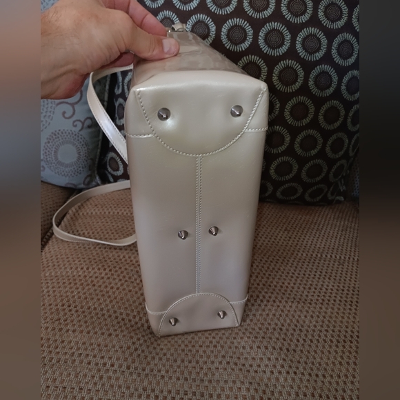 Dior tote with d rings and strap - Picture 5 of 8